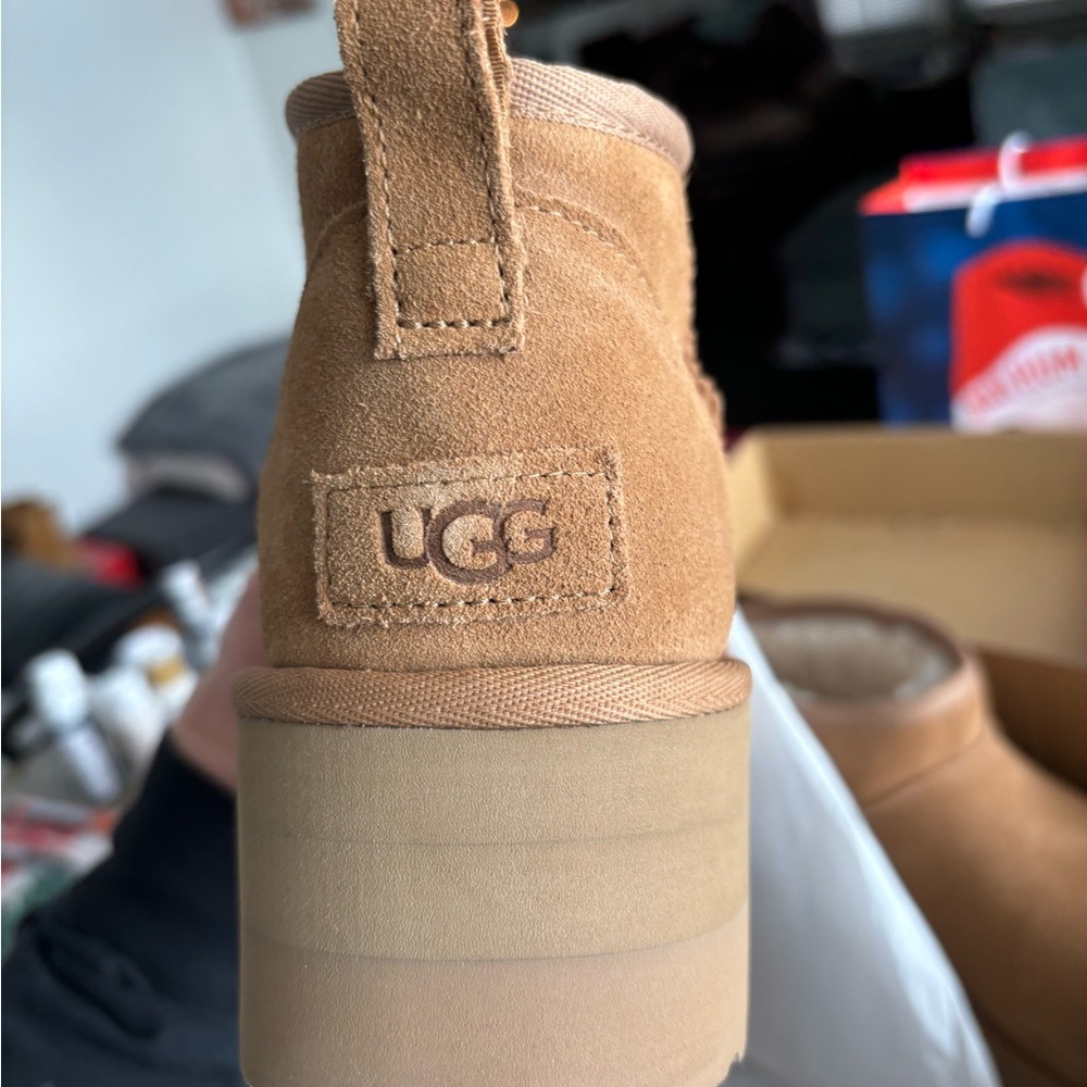 UGG chestnut Ankle Boots
